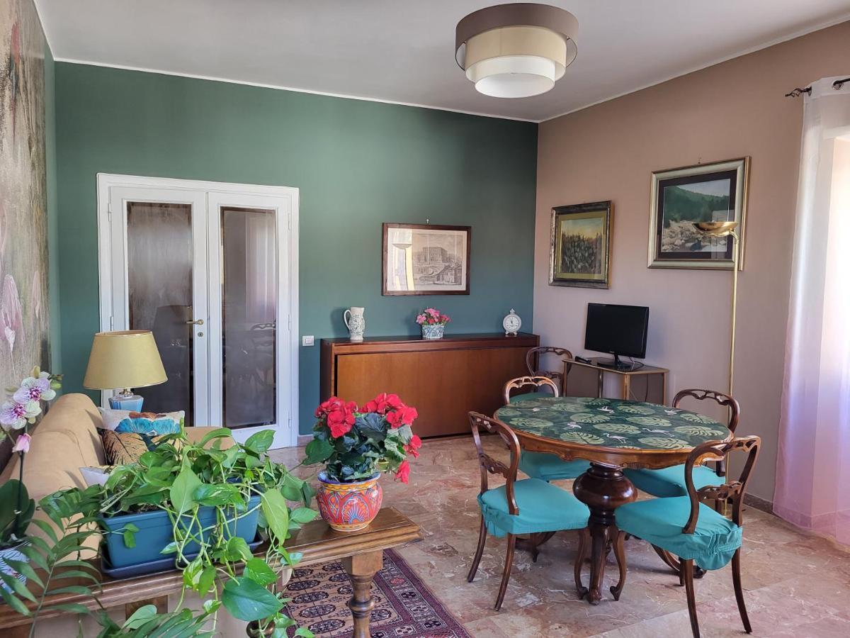 Boutique Maison - Pentimalli 84 Рим Екстериор снимка
